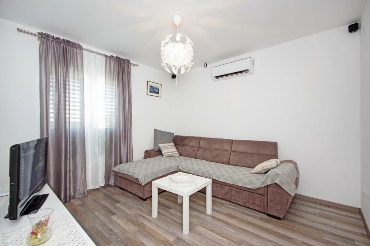 Apartamento Nugal Makarska Exterior foto